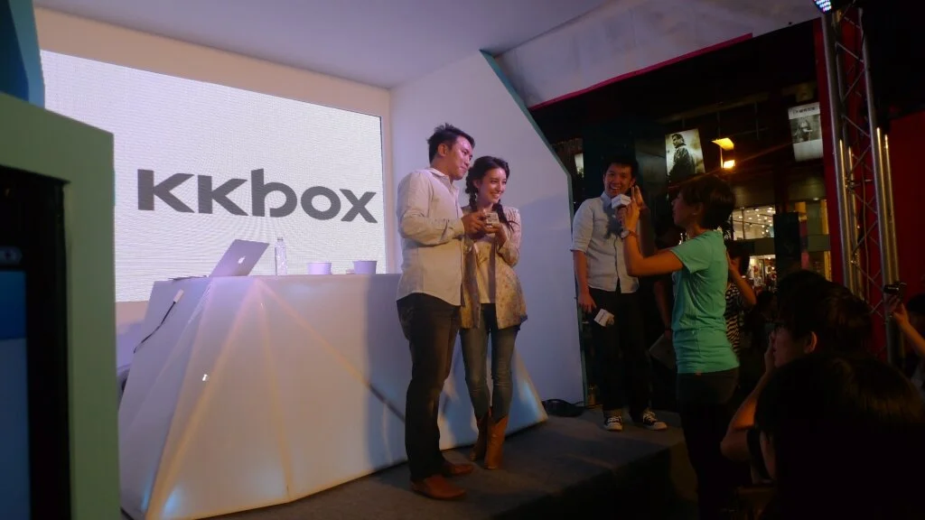 1010908A KKBOX信義威秀一起聽舞台活動_0929-2 Lara (7).JPG