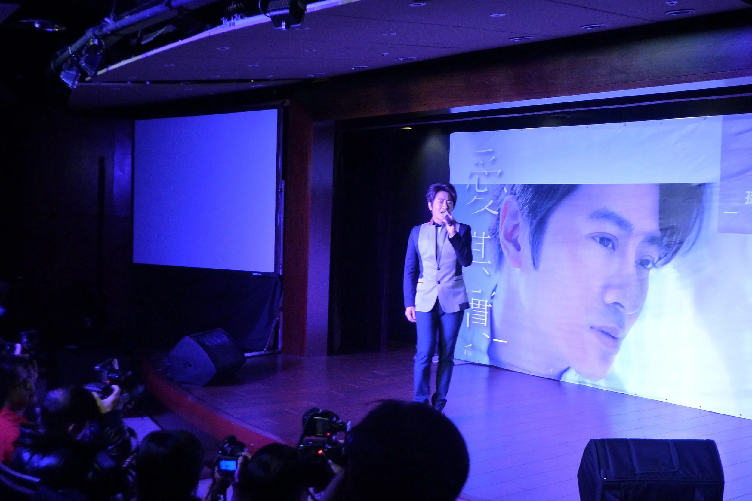 1021118孫耀威六福皇宮記者會 (5).JPG