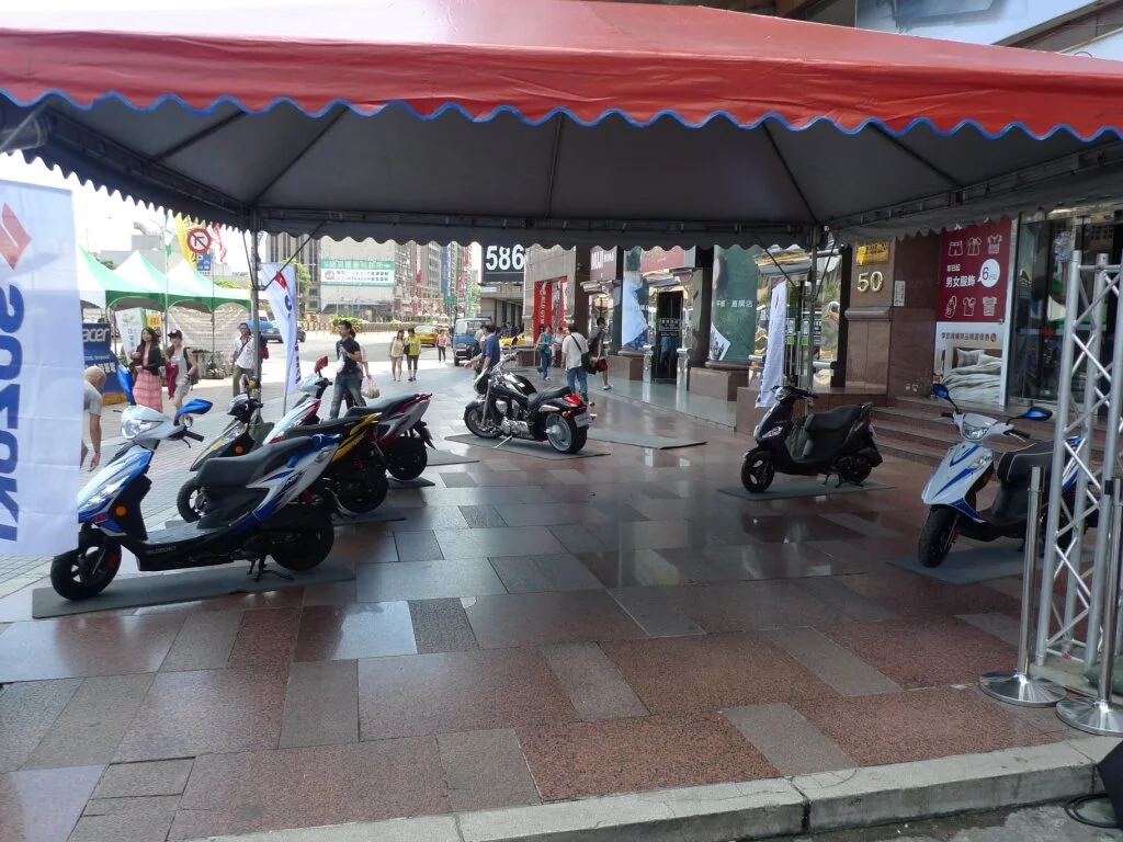 1010818A台鈴五鐵秋葉原夏日展車會 (3).JPG