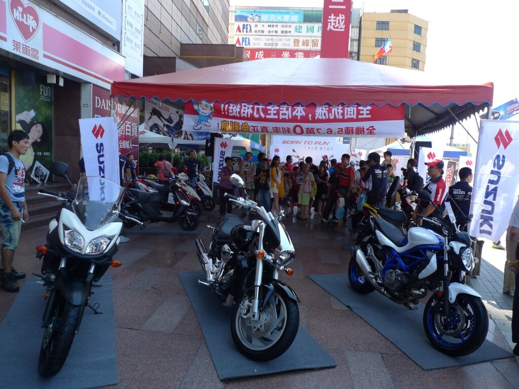 1010818A台鈴五鐵秋葉原夏日展車會 (11).JPG