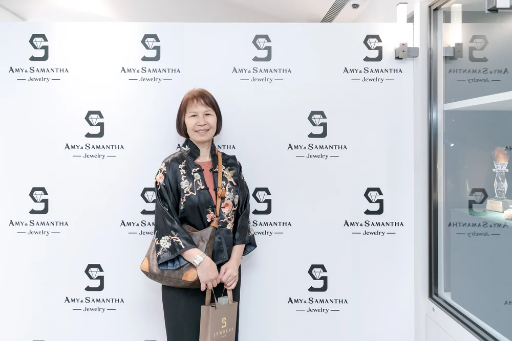 20240326 AMY & SAMANTHA珠寶店開幕活動＿背板照＿12.jpg