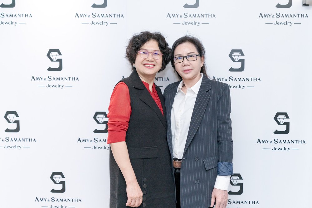20240326 AMY & SAMANTHA珠寶店開幕活動＿背板照＿17.jpg