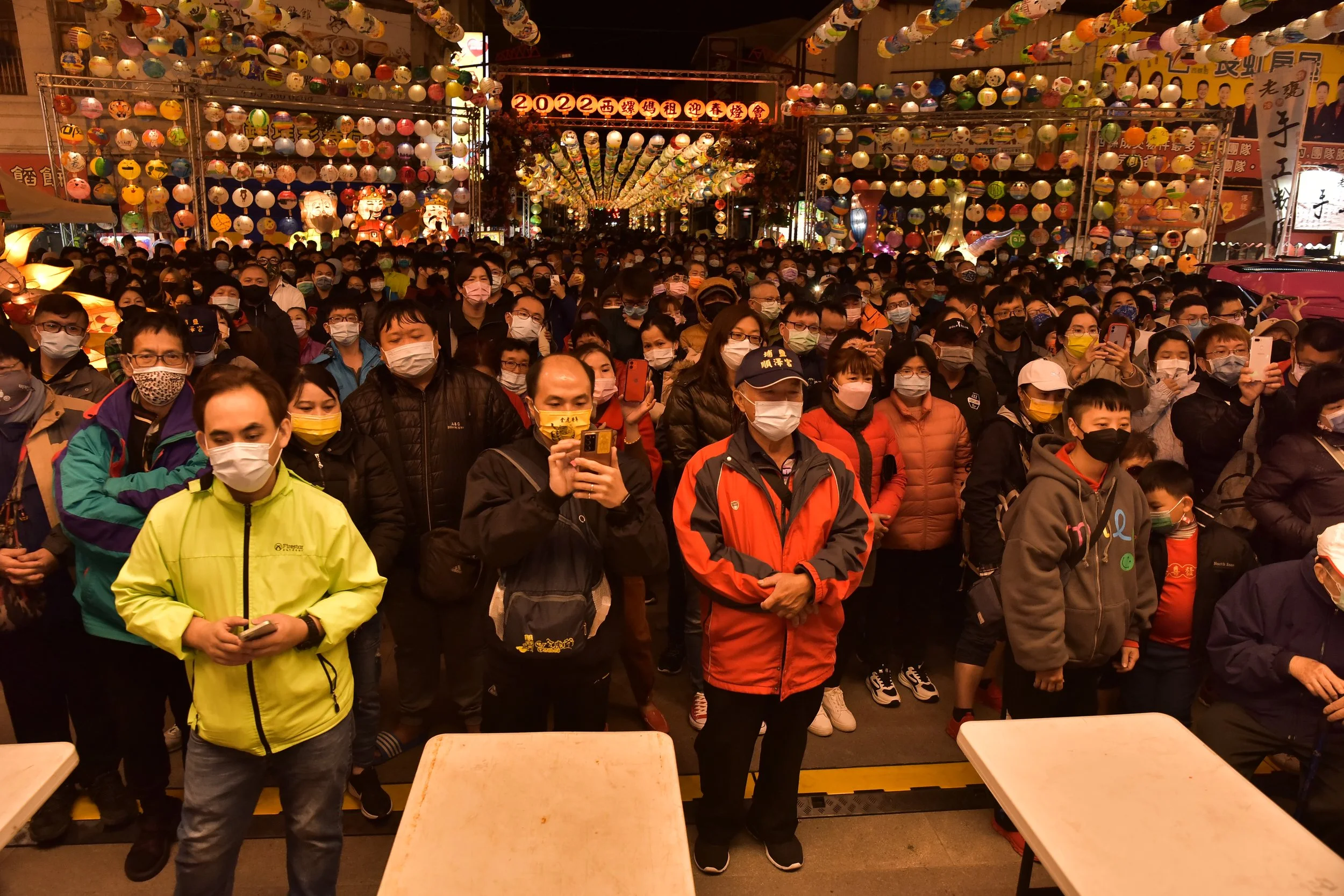 20220131嘉慶君遊臺灣-西螺福興宮太平媽除夕萬人開廟門活動參拜宣傳_廟埕廣場23.JPG
