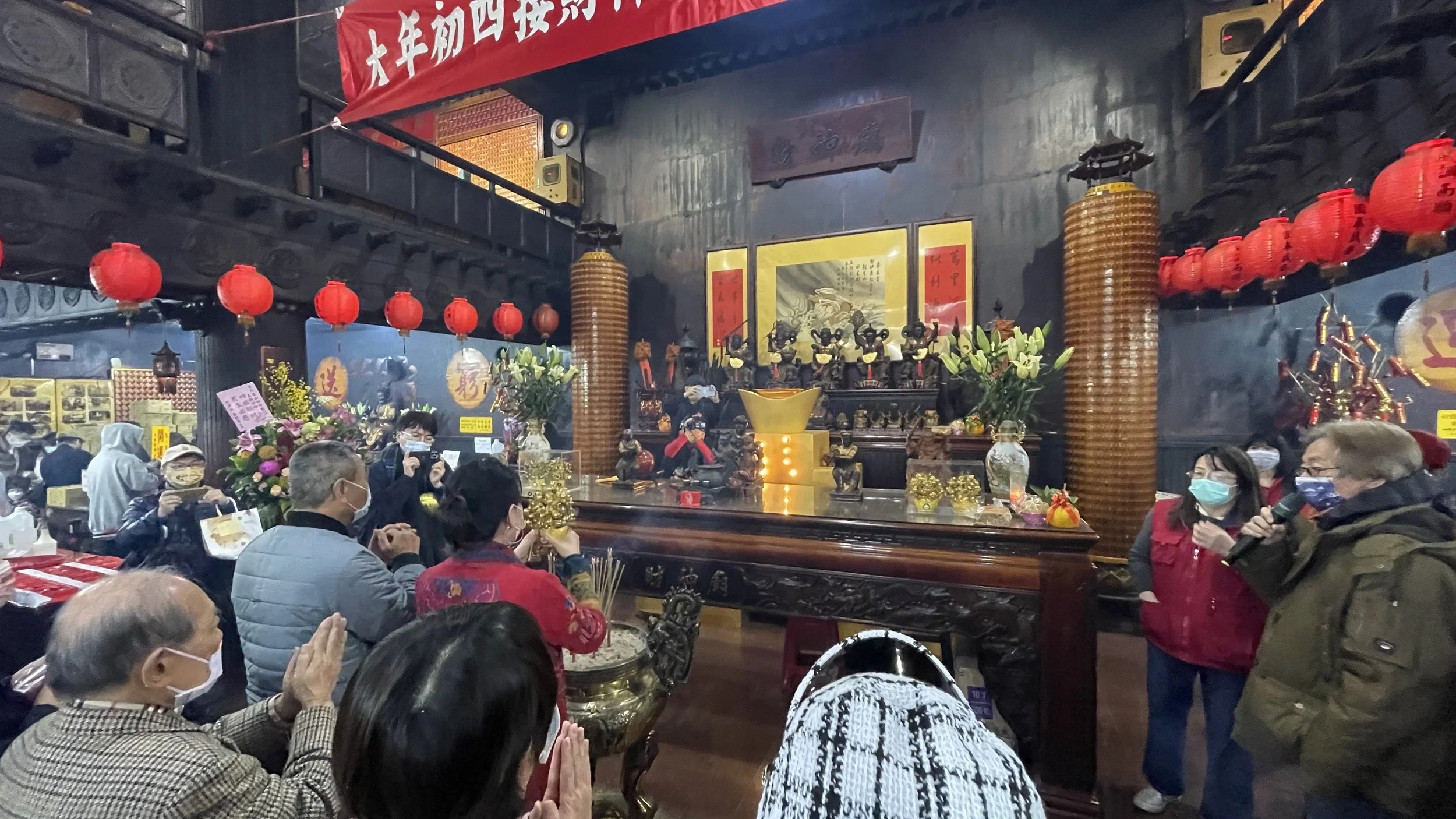 20220204嘉慶君遊臺灣-金山財神廟大年初四迎財神222.jpg