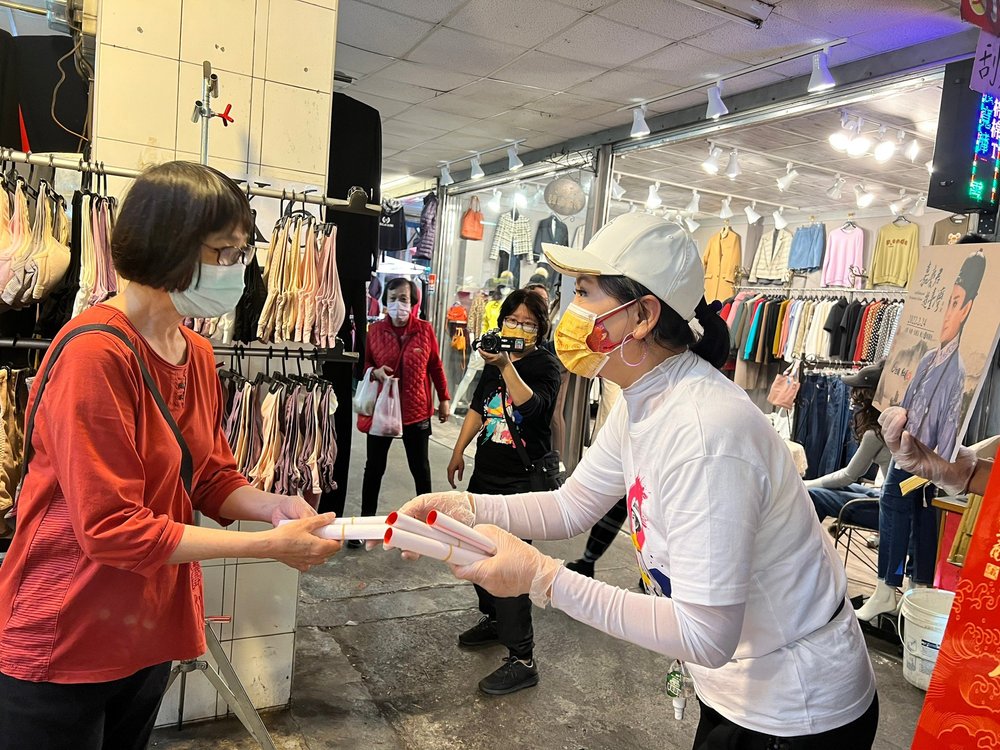 20220213嘉慶君遊臺灣-高雄瑞興市場掃街宣傳35.jpg