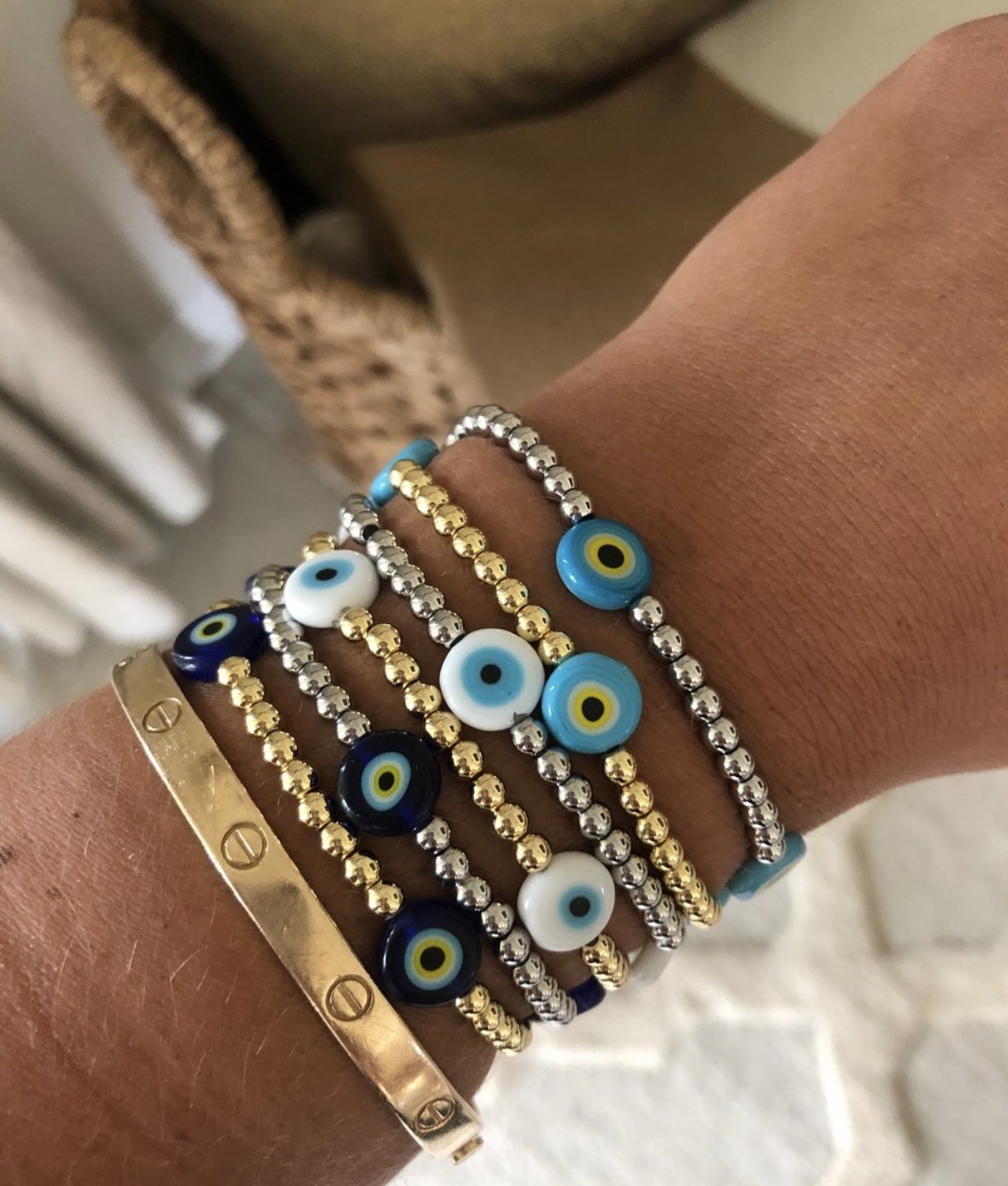 Gold-Plated White & Blue Heart Shaped Evil Eye Bracelet – DIVAWALK | Online  Shopping for Designer Jewellery, Clothing, Handbags in India
