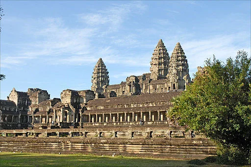 Episode 49 - It's Never a Collapse: Angkor Wat