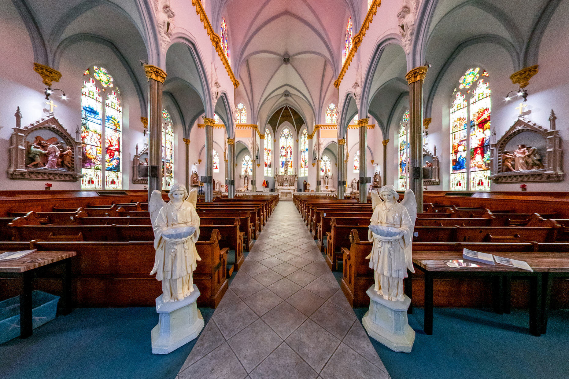 The Basilica of the Immaculate Conception in Jacksonville, Florida. — Moua