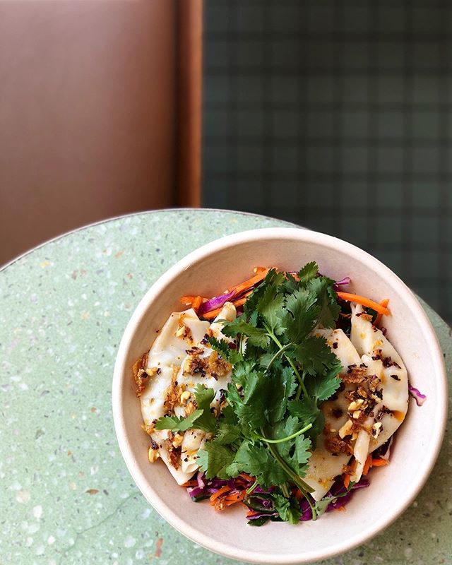 Pork and chive dumplings, Asian slaw, peanuts, crispy shallots and chilli oil. Running as a special this week only!! .
.
.
.
.
#justdowntheroad #128greenhillrd #weeklyspecial #adelaideeats
