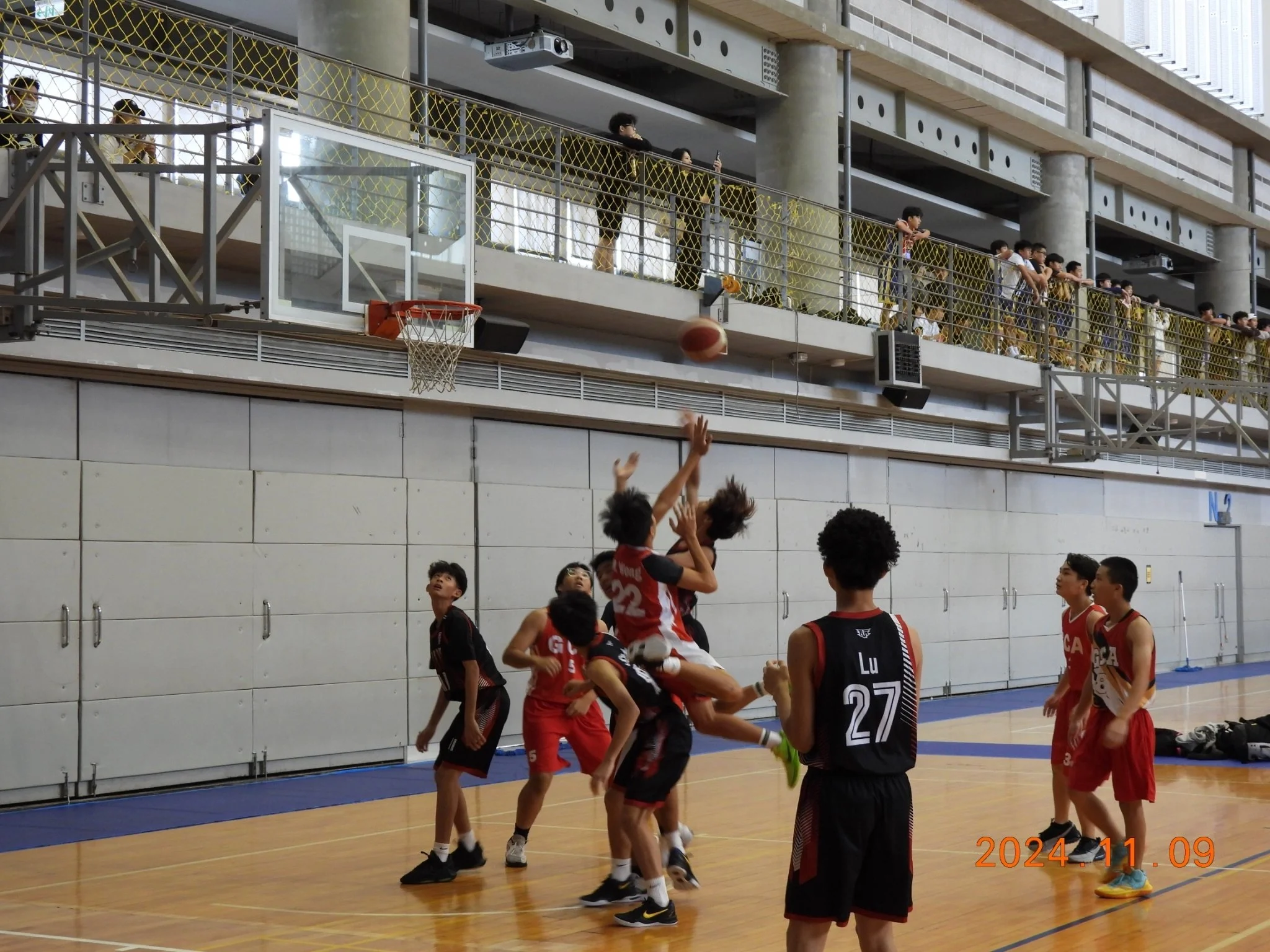 LINE_ALBUM_119逢甲盃_241119_3_0.jpg