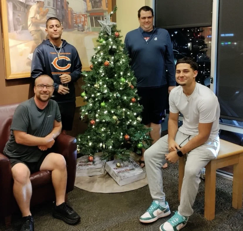 SUNDAY NIGHT - MEN'S VIRTUAL GROUP