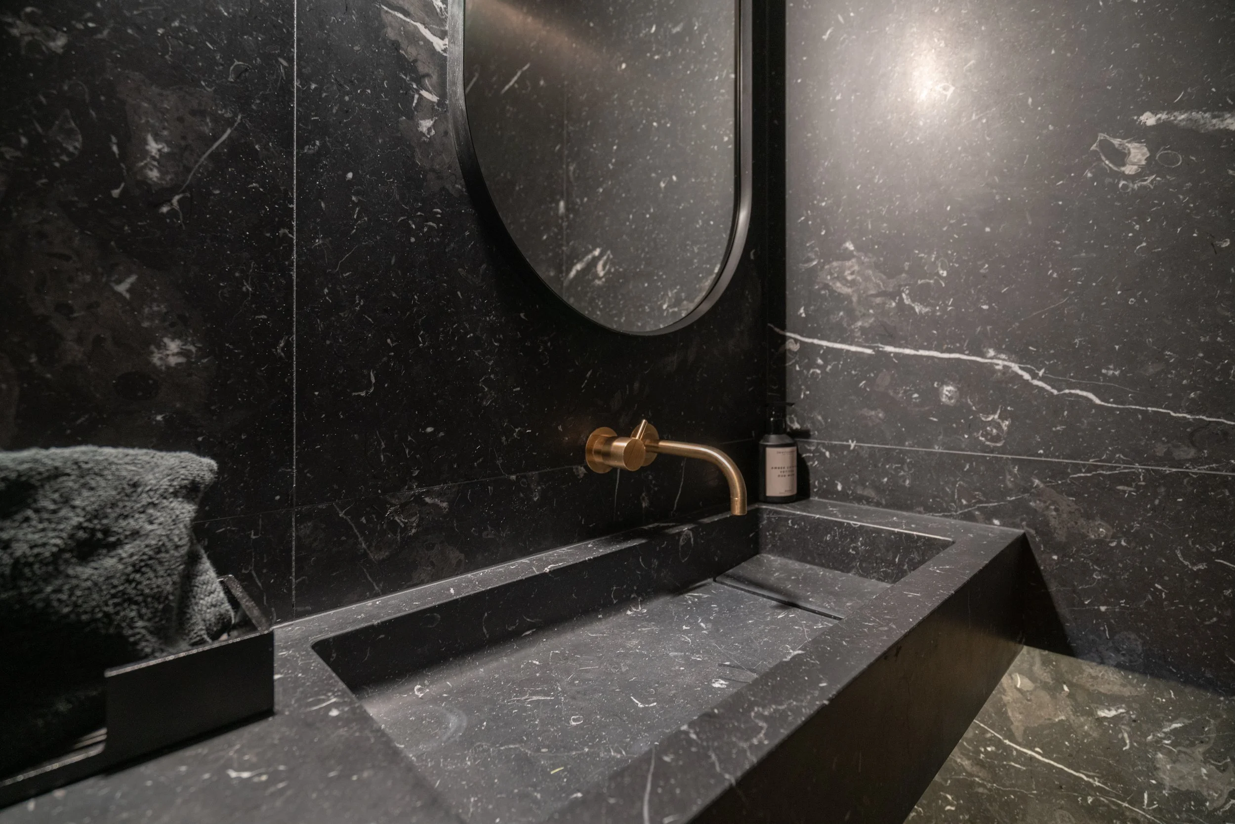 161 W 15th St 3J-3.jpg