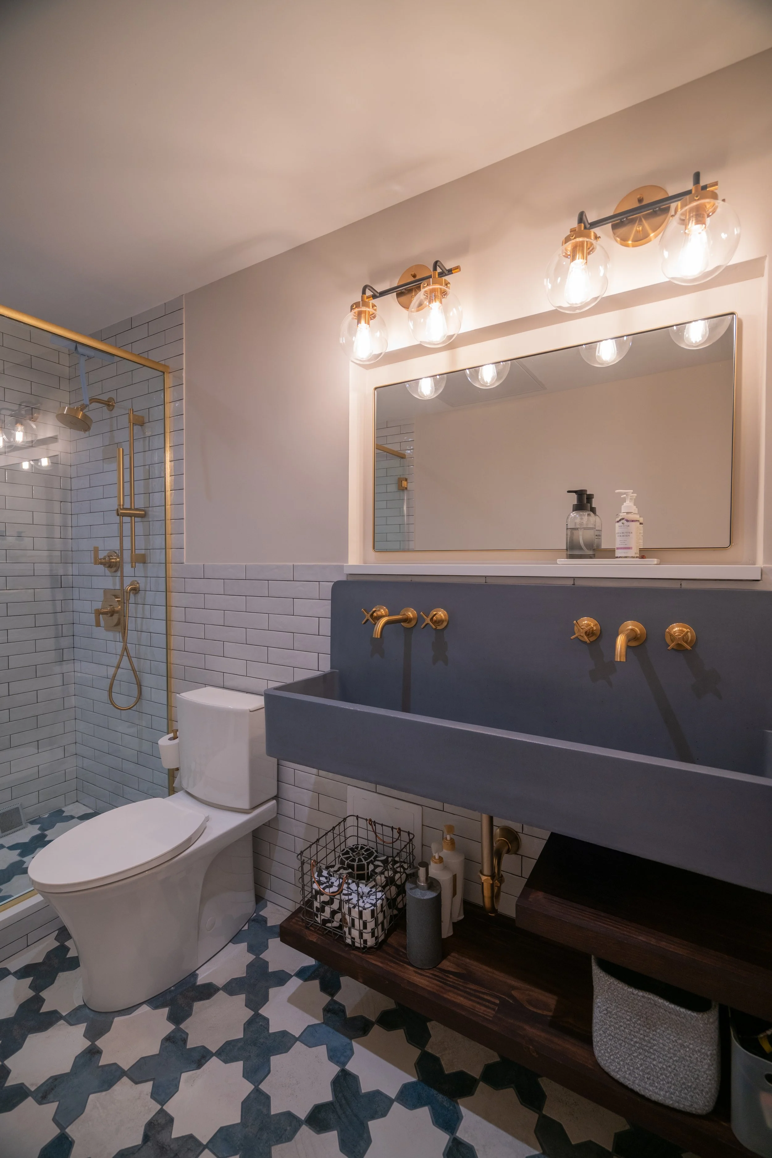161 W 15th St Apt 2J-27.jpg