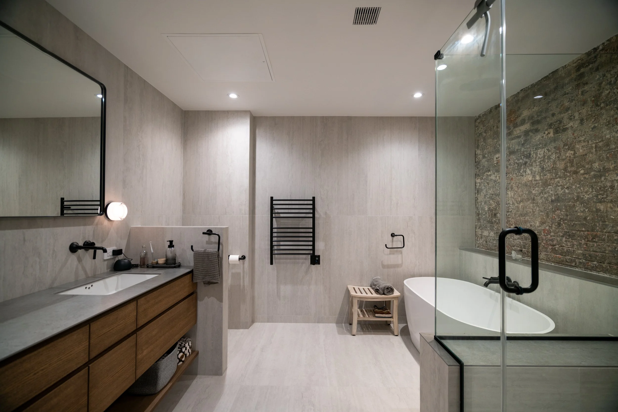 161 W 15th St Apt 2J-30.jpg