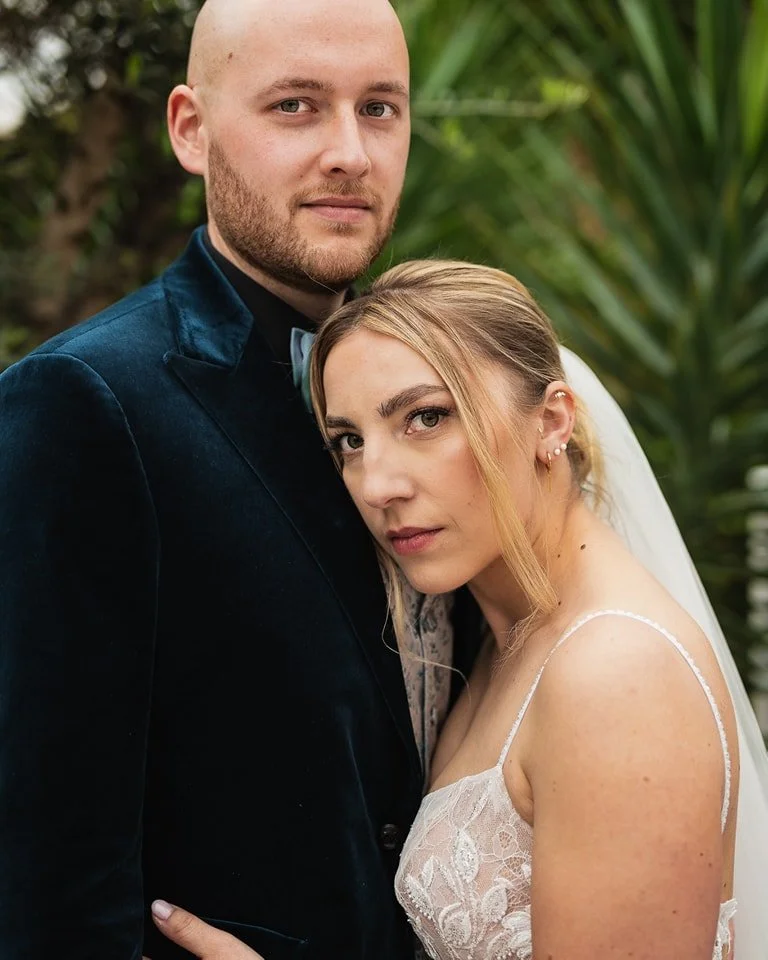 "Sonne kann nicht ohne Schein, Mensch nicht ohne Liebe sein." -  Johann Wolfgang von Goethe 
 #vogelhaus #badabbach #hochzeitsfotografie #hochzeit #kösching #bayern #braut #bräutigam #brautpaar #couplegoals #ingolstadt #loveisint