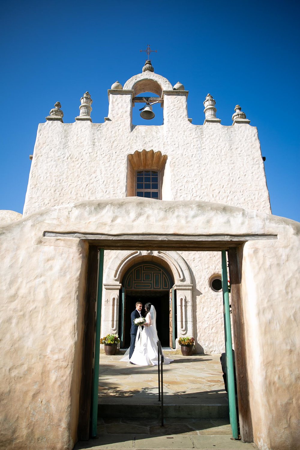Our Lady of Mount Carmel Santa Barbara Wedding | Miki &amp; Sonja Photography | mikiandsonja.com