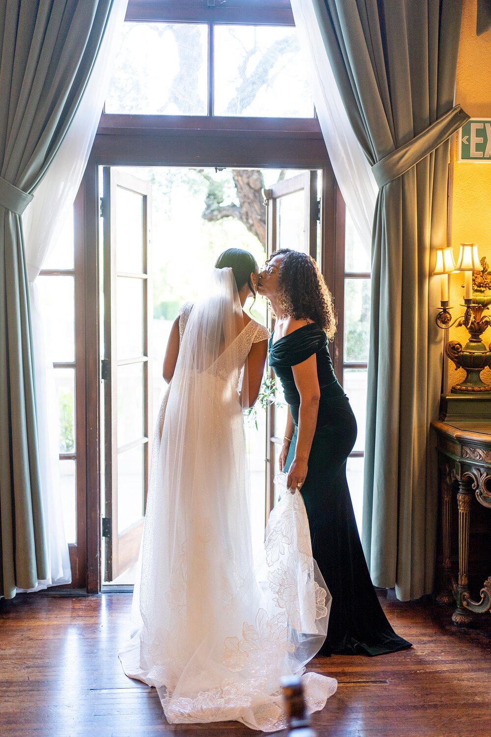 Ebell of Los Angeles Wedding | Miki & Sonja Photography | mikiandsonja.com