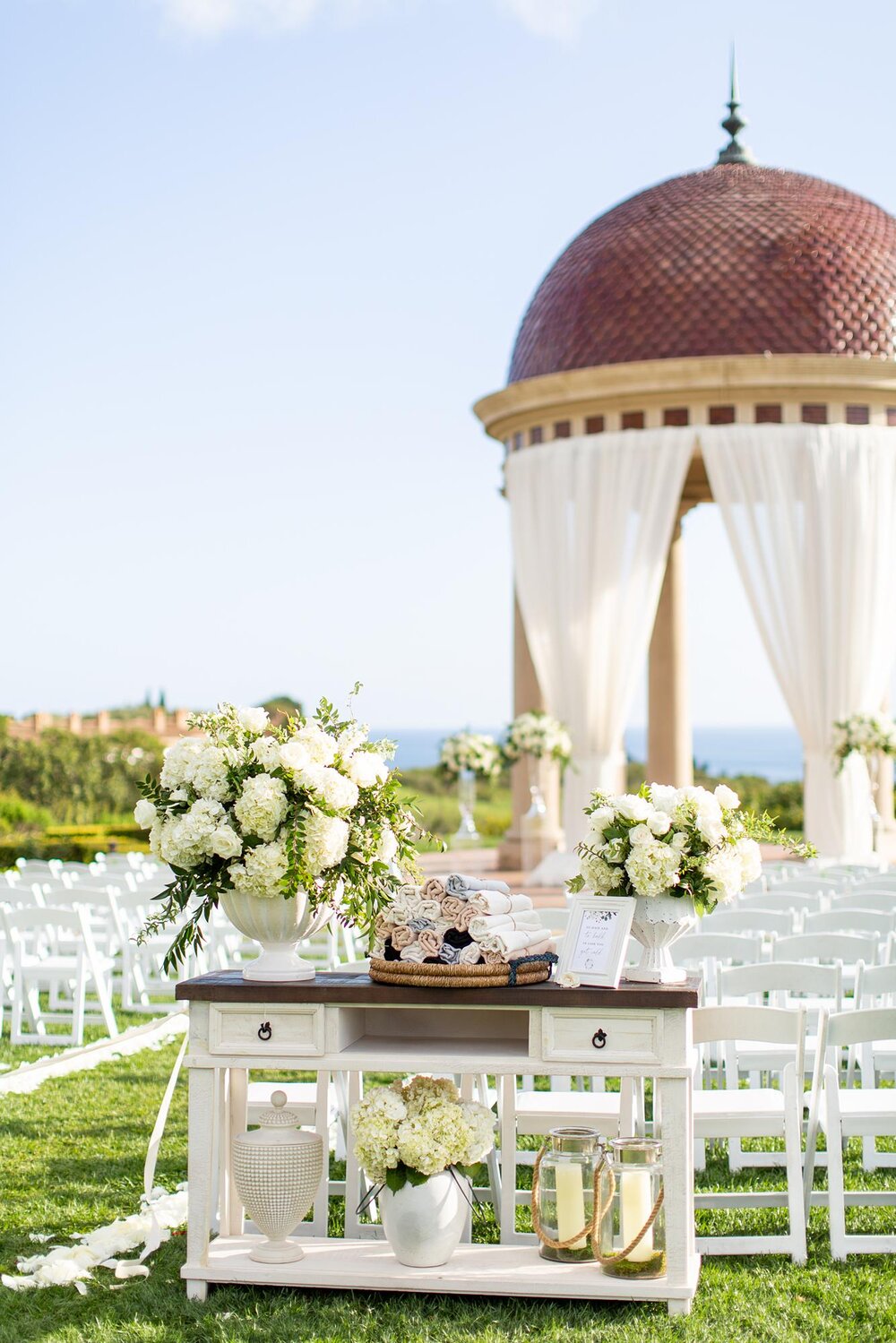 Pelican Hill Wedding | Miki & Sonja Photography | mikiandsonja.com