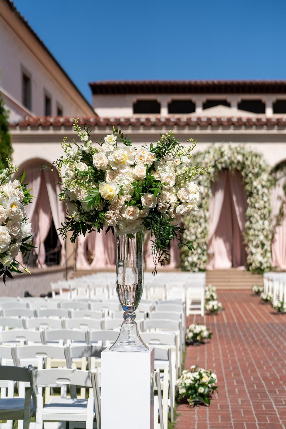 Caltech Athenaeum Wedding | Miki & Sonja Photography | mikiandsonja.com