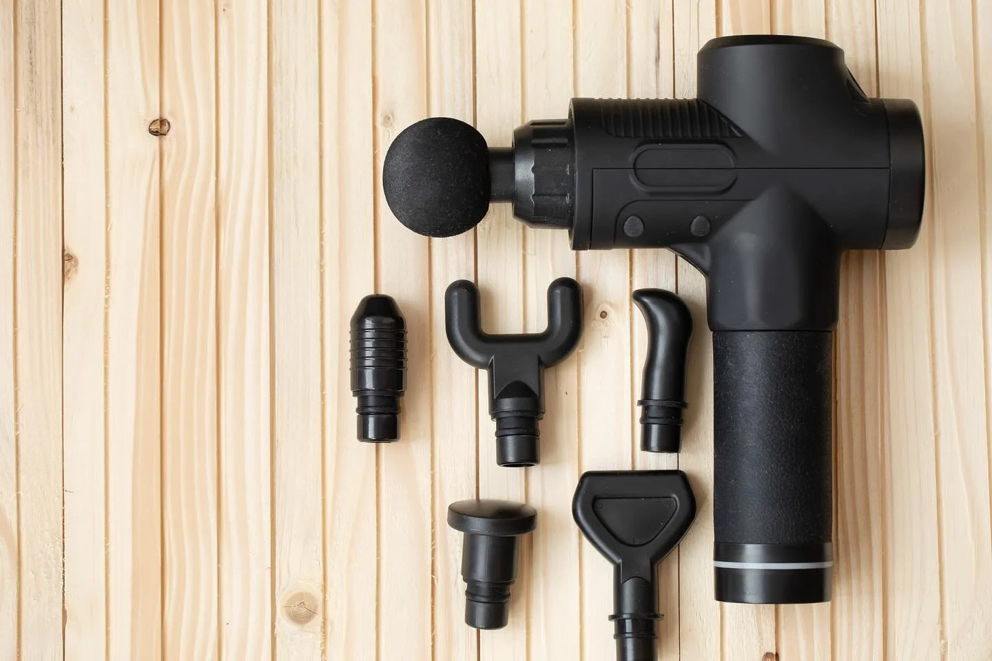 ✨ Because we simply can&rsquo;t hire a good massage gun (nor are we worried about AI coming for our jobs), we&rsquo;re hoping to hire another set of hands to help us with demand here at Sore Spots&hellip;.consider this our official&hellip;..We&rsquo;