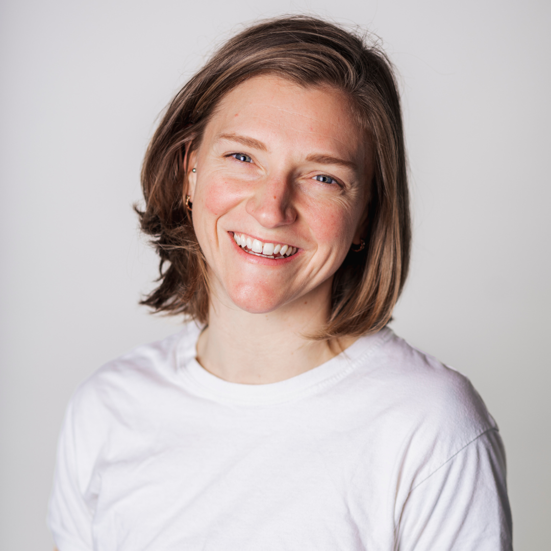 Minn Downey, RMT