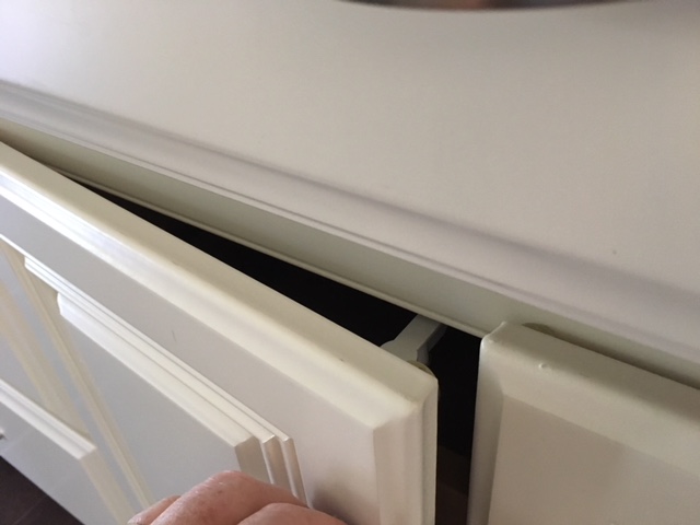 Cabinet Drawer And Appliance Latches Locks Baby Proofing