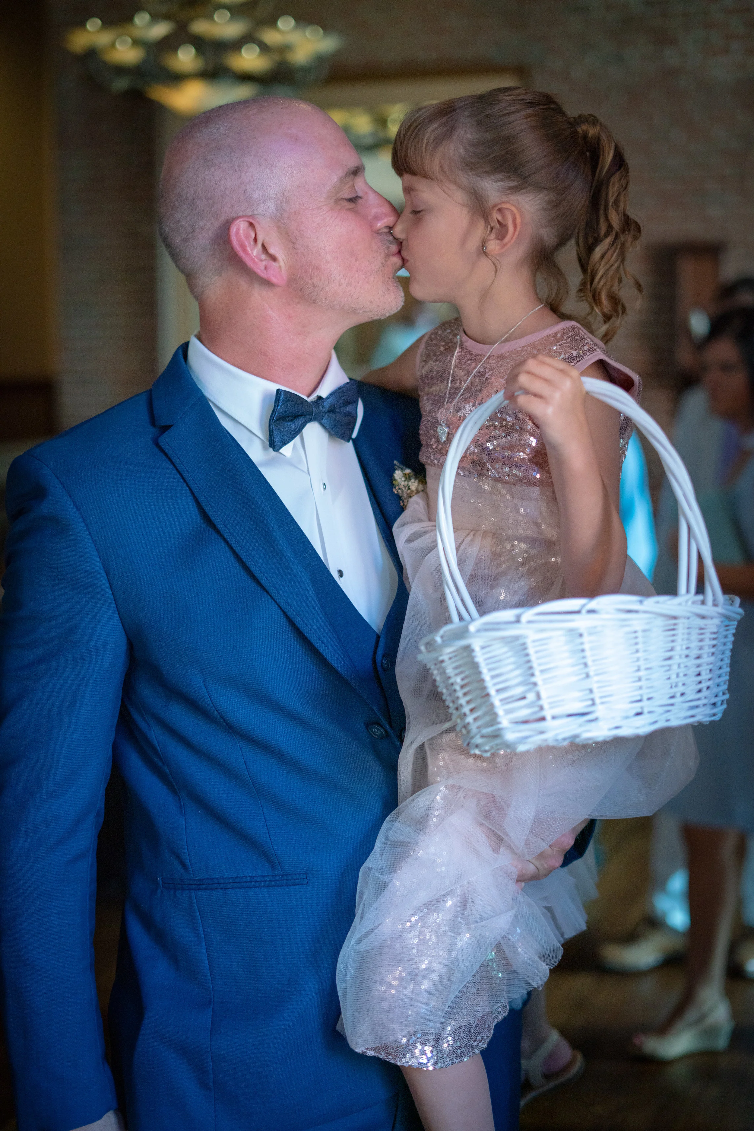 Kristin & Lee Highlights-24.JPG