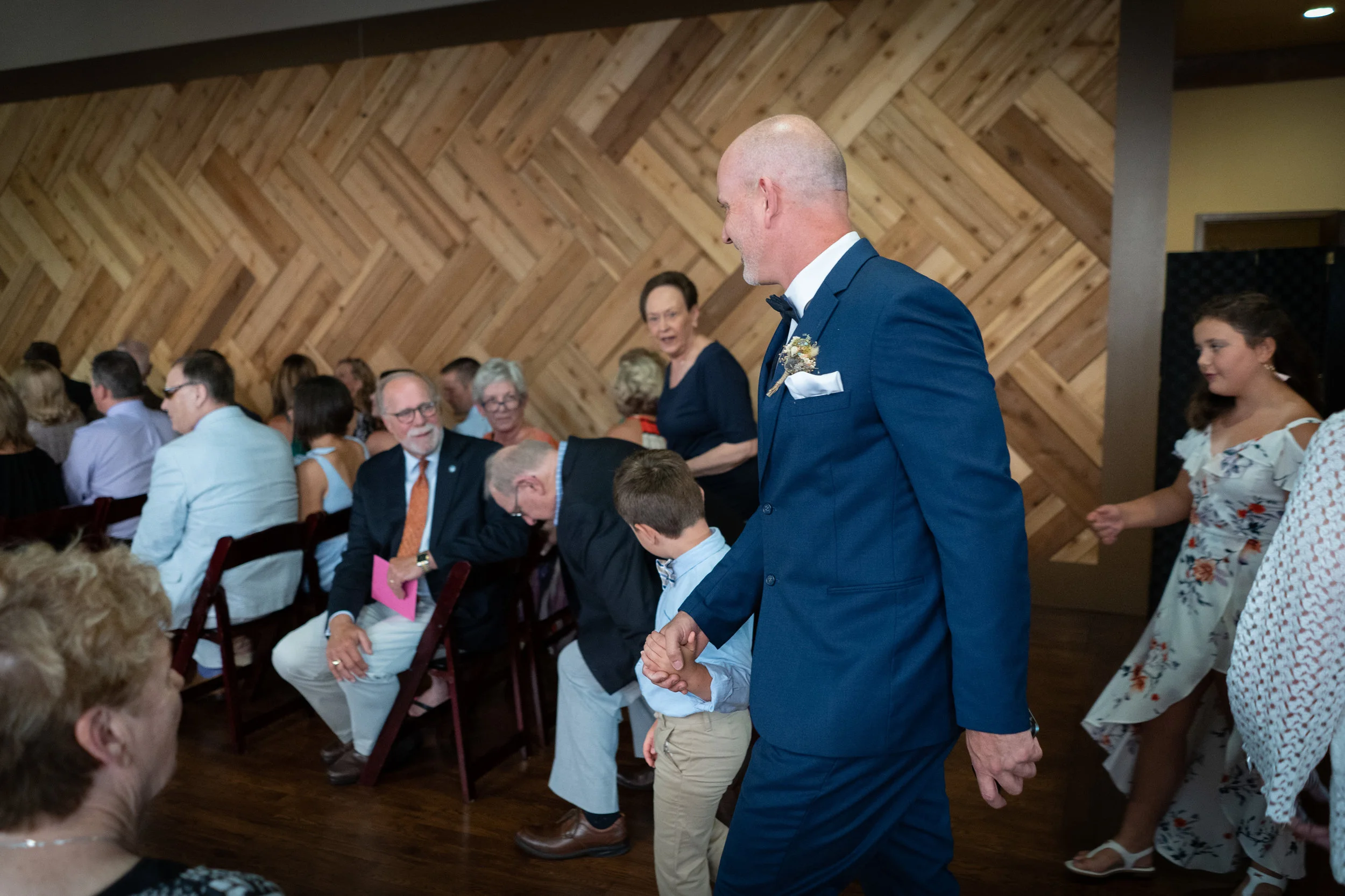 Kristin & Lee Highlights-38.JPG