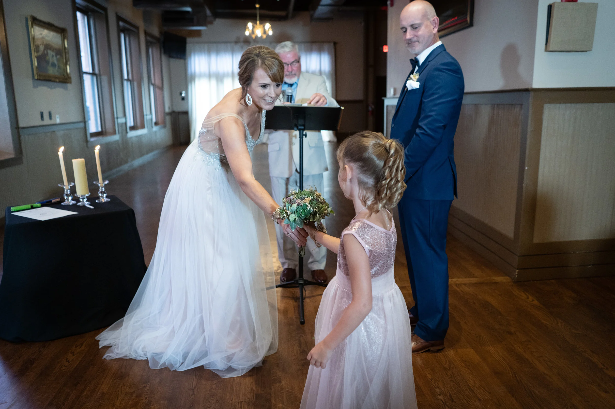 Kristin & Lee Highlights-59.JPG