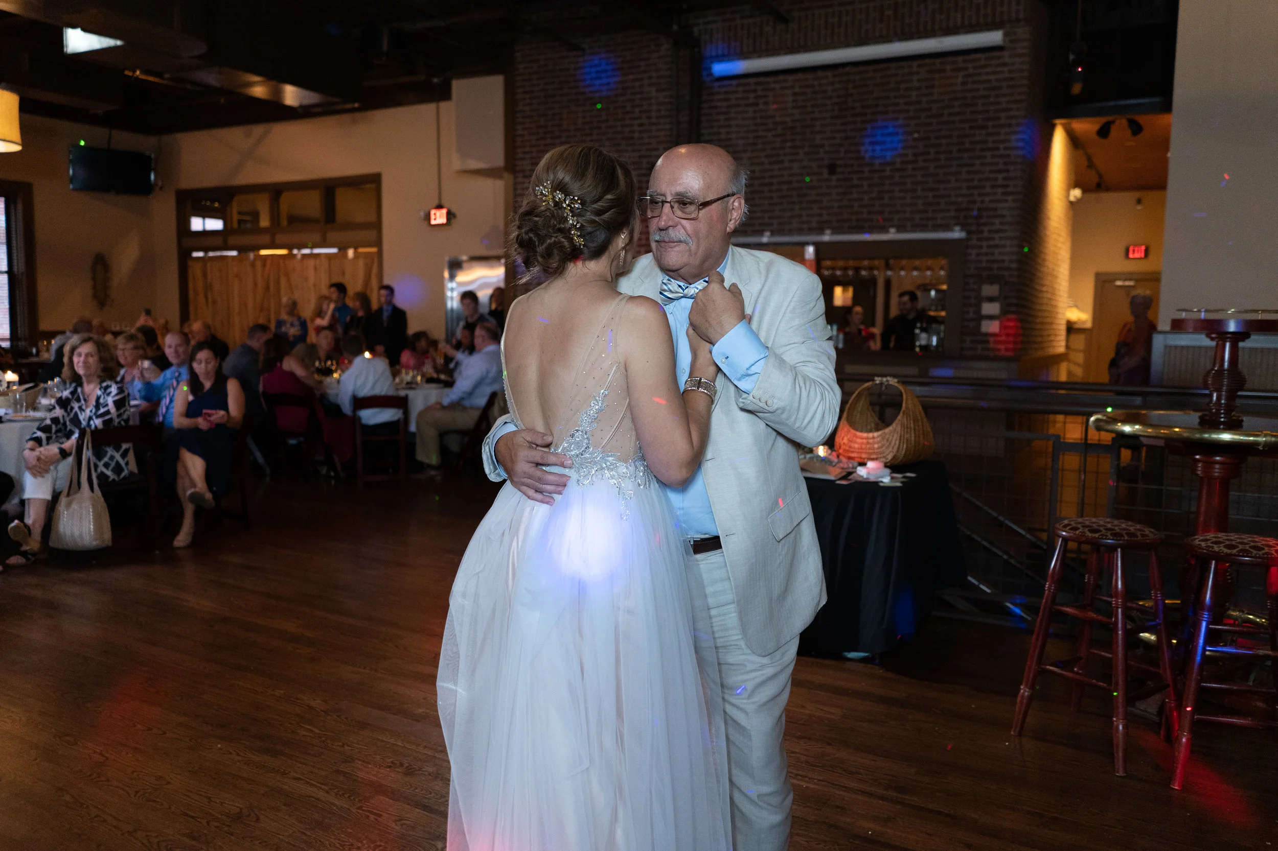 Kristin & Lee Highlights-141.JPG