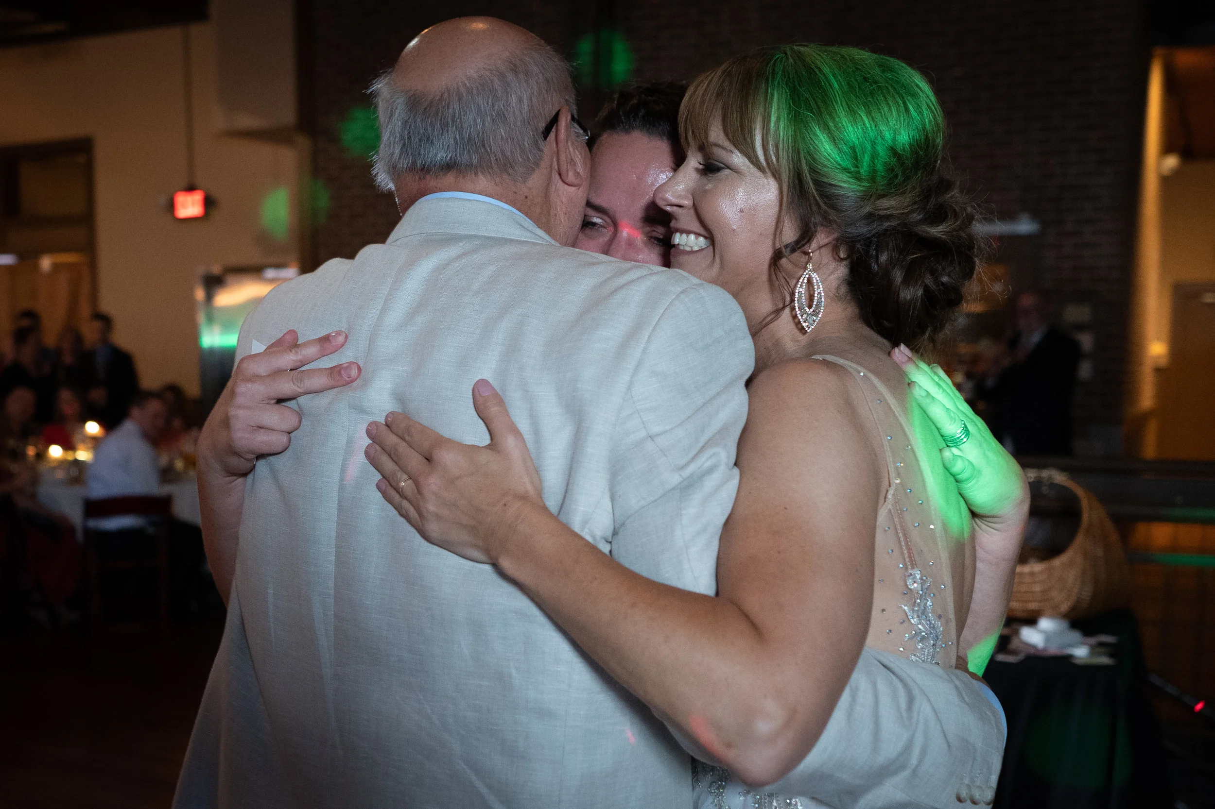 Kristin & Lee Highlights-142.JPG