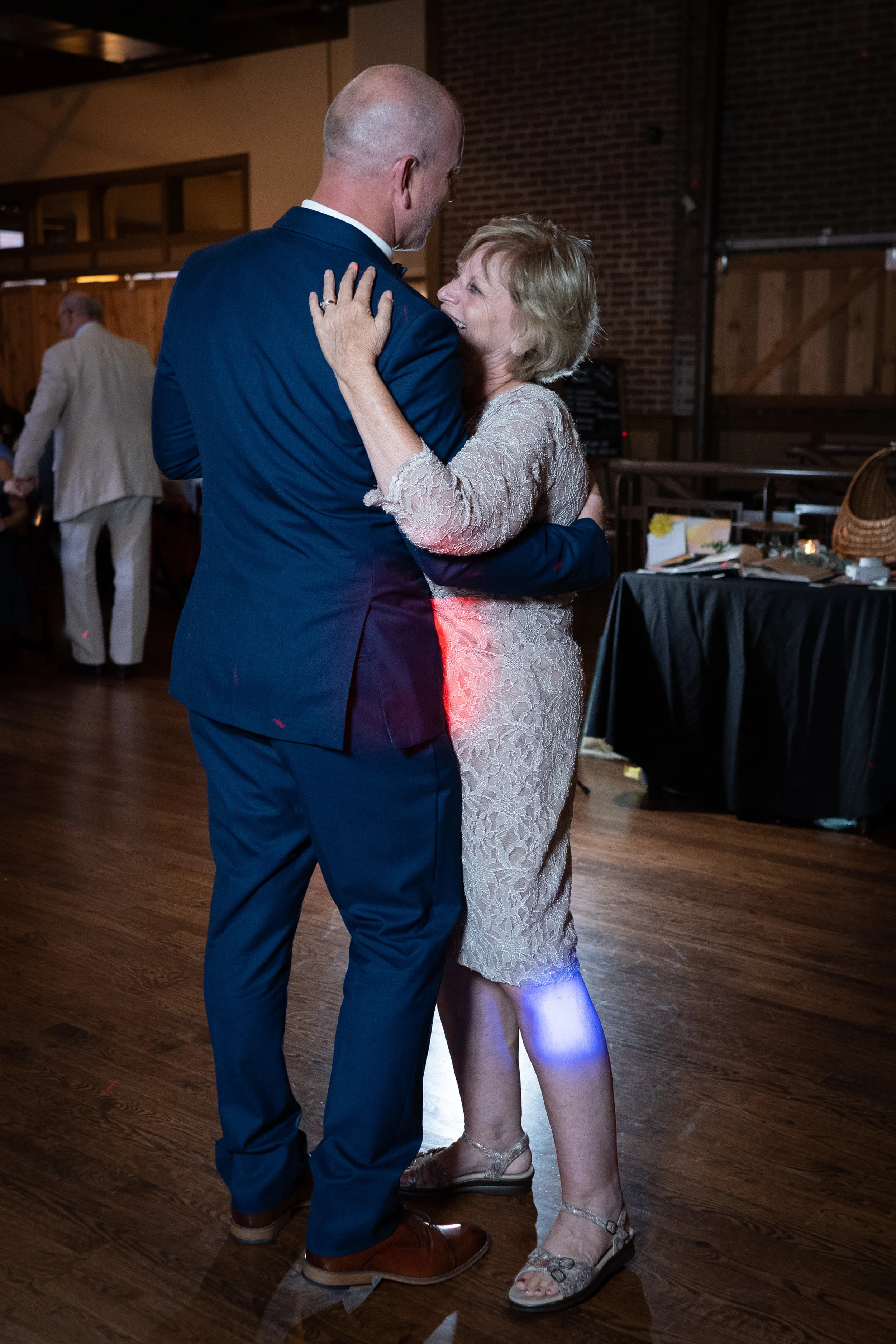 Kristin & Lee Highlights-146.JPG