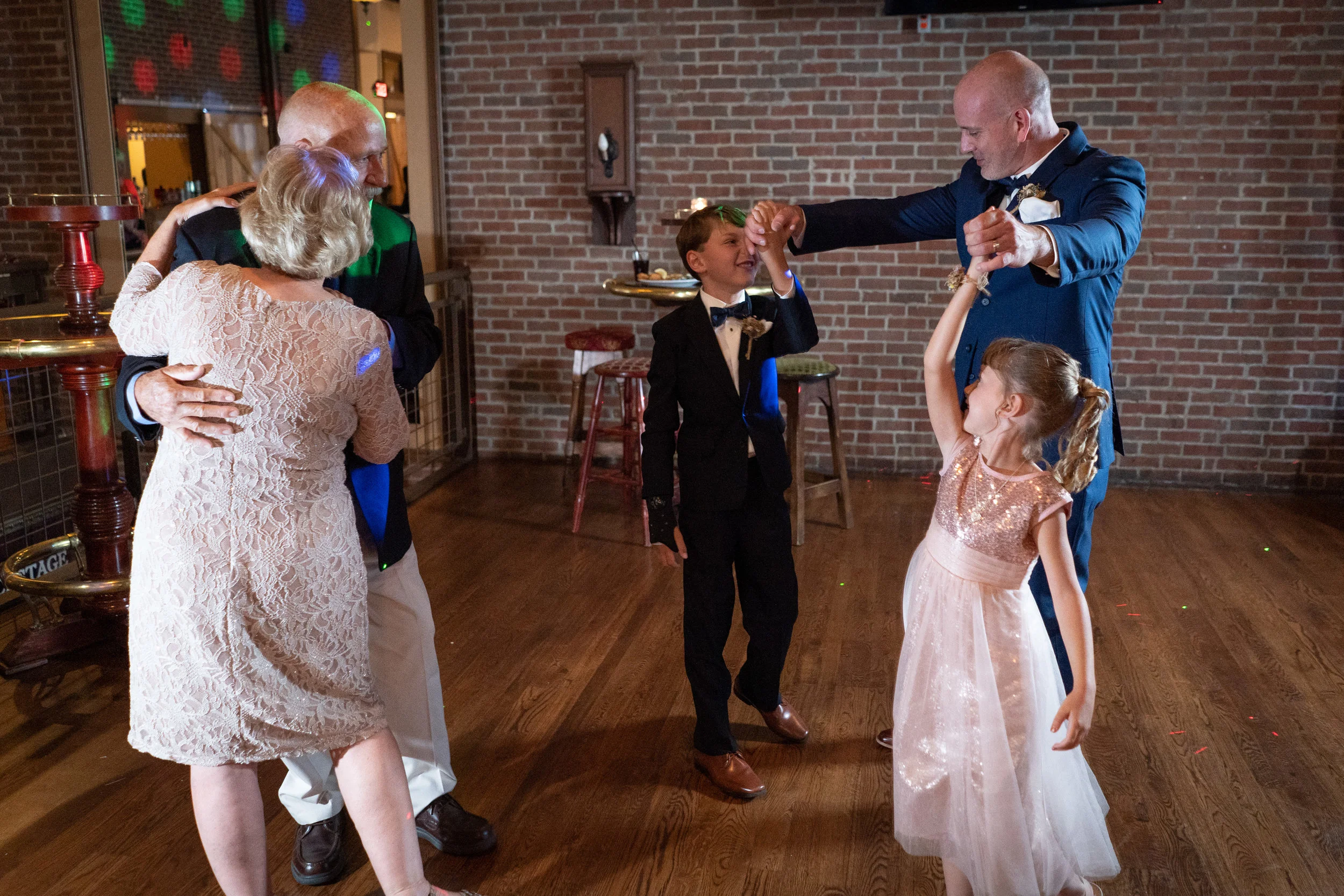 Kristin & Lee Highlights-151.JPG