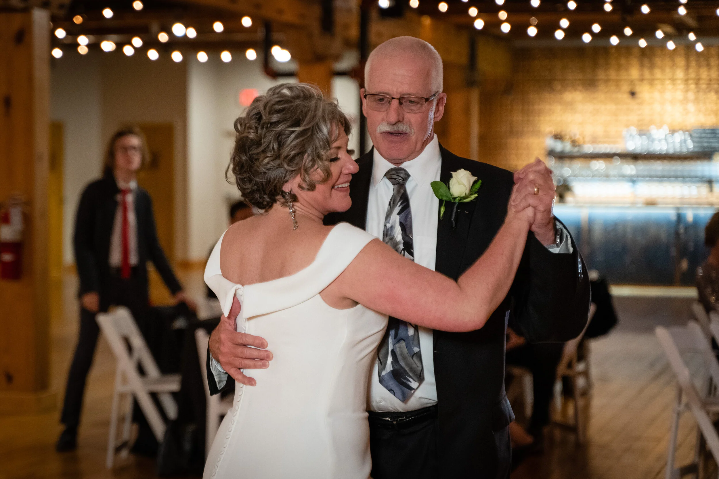 Rebecca & Chris December 30, 2019-178.JPG