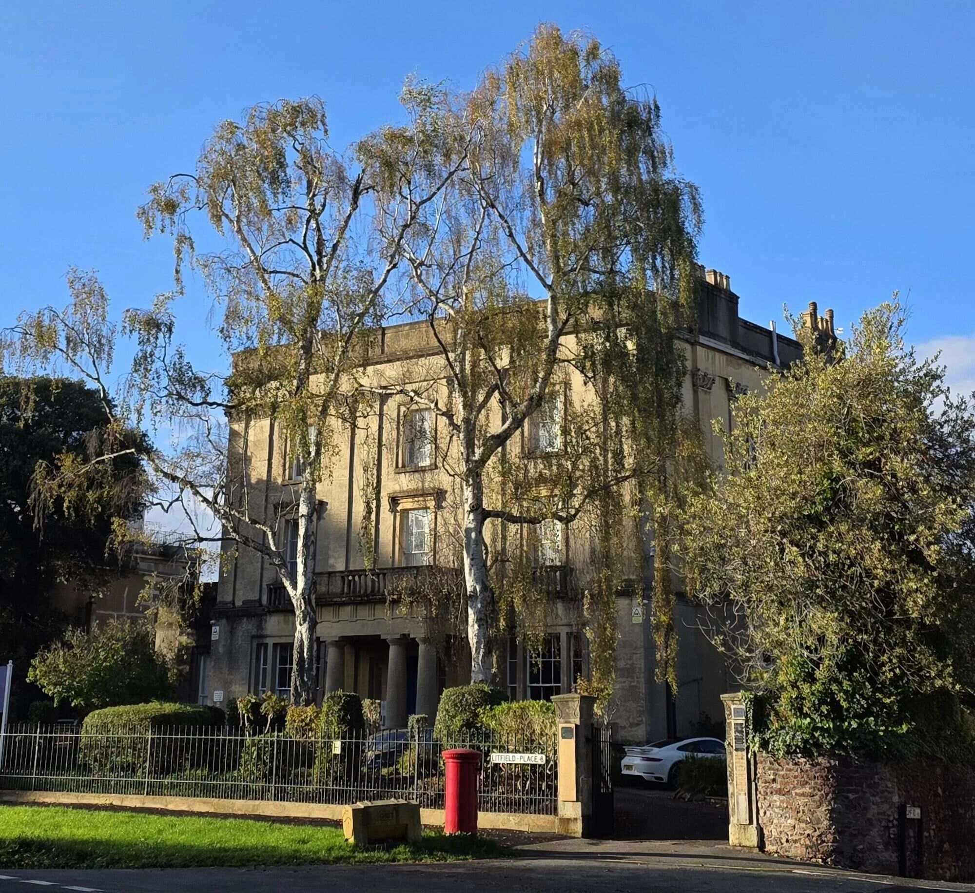 Zafra Medical Clinic Exterior – Clifton, Bristol