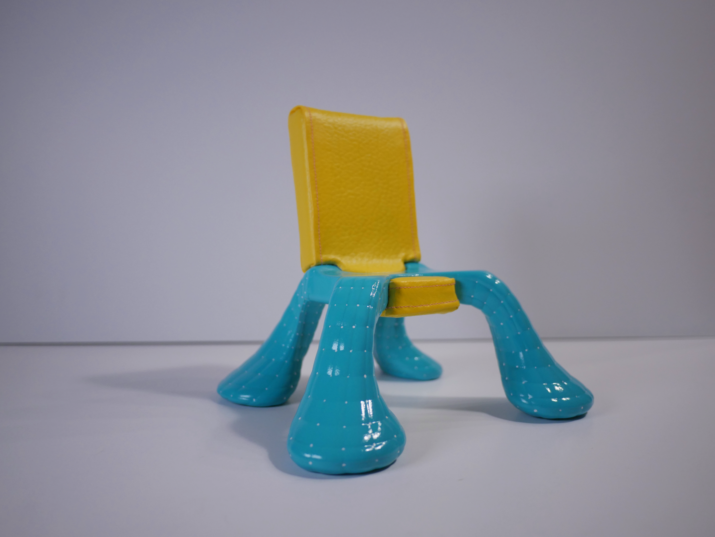 Playful_Chair_1.png