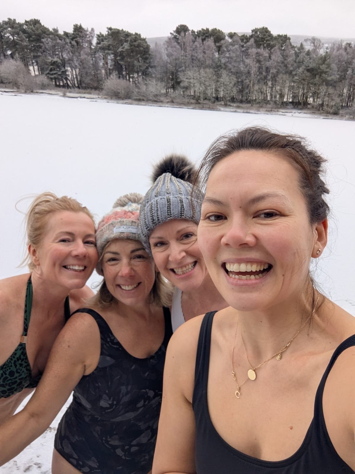 We Laugh in the Face of #NationalQuittersDay: A Winter Wild Swim Adventure