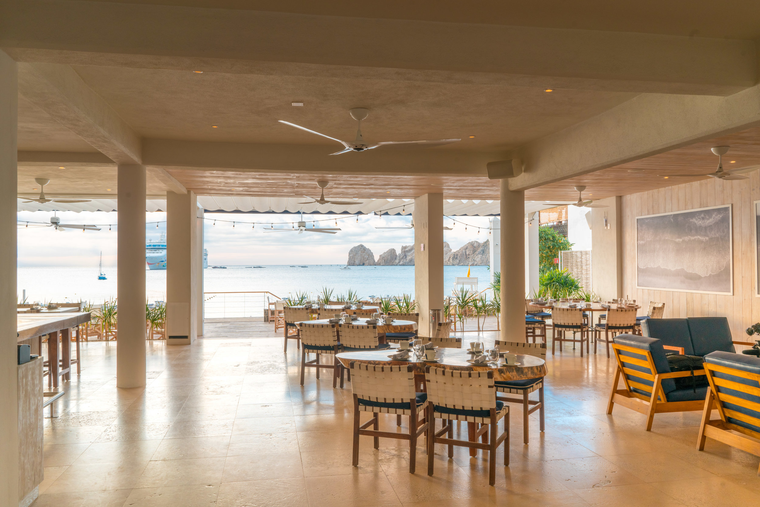 SUR Beach House Los Cabos