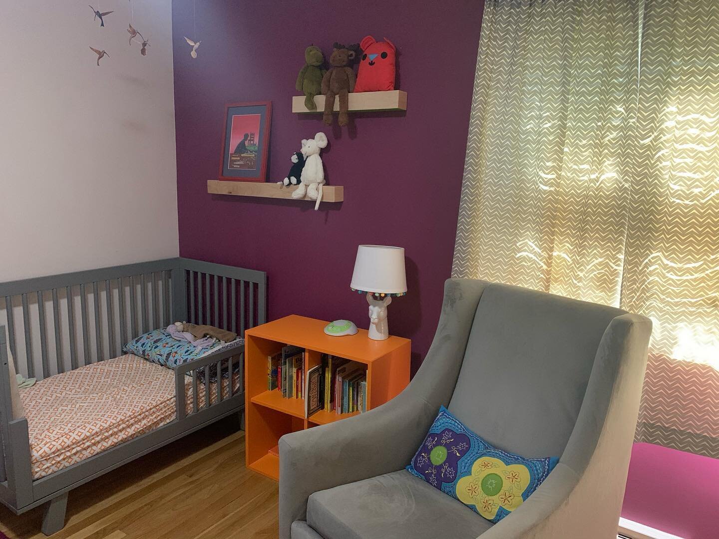 Spending our Saturday rearranging our youngest&rsquo;s bedroom. We created this feature wall, using our floating shelves. What quarantined home projects can we help you with? #elementalwoodcraft #supportlocalbusiness #buylocal #stayhome #stayhealthy 