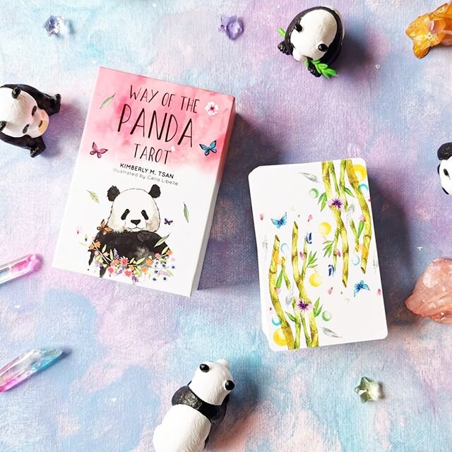 🍼🐼 Baby Panda is the Cutest Tarot Deck Ever⁠
⁠
I honestly feel a little guilty saying this - but I am loving the tiny cards of Baby Panda Edition more than my Kickstarter and Dream Edition right now! 🤣💖 ⁠
.⁠
.⁠
It's so easy to shuffle, so quick t