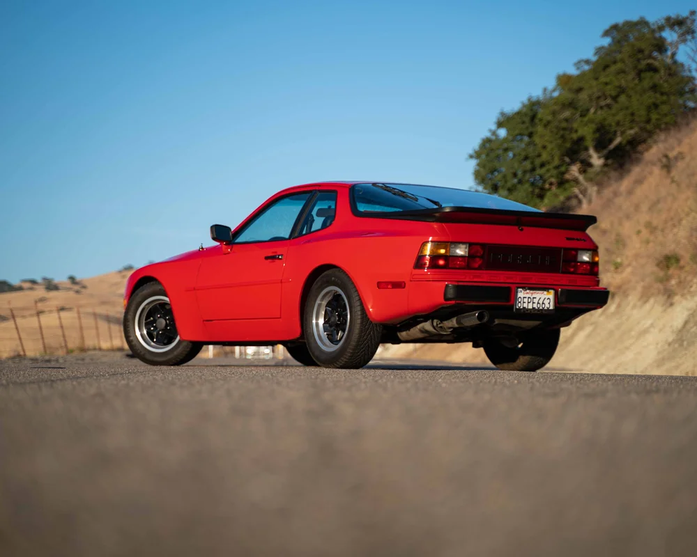 19 Porsche 944 Karpark Automotive Storage