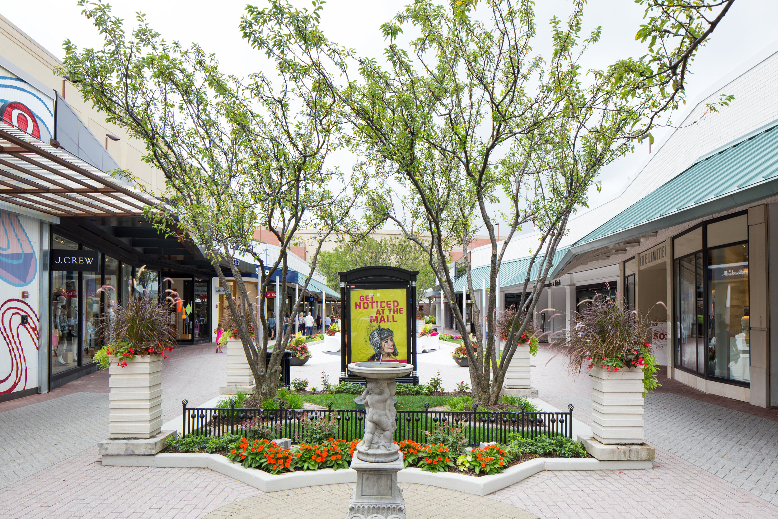 160815_CWL_OldOrchardMall_4601.jpg