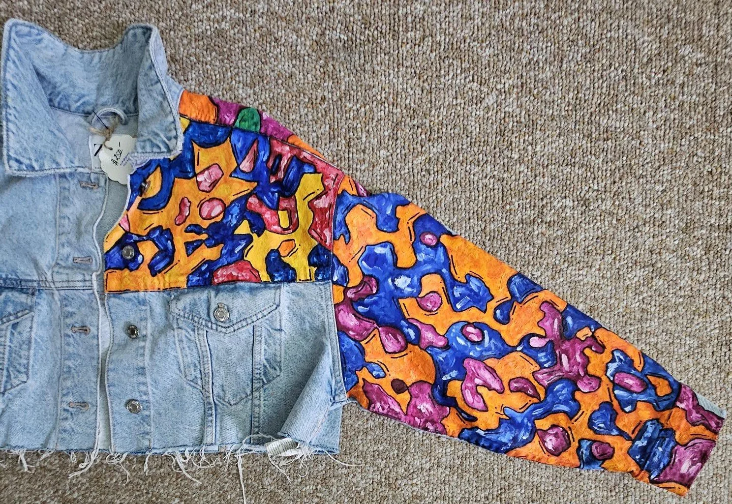 CROP DISTRESSED JACKET HANDPAINTED 2.jpg