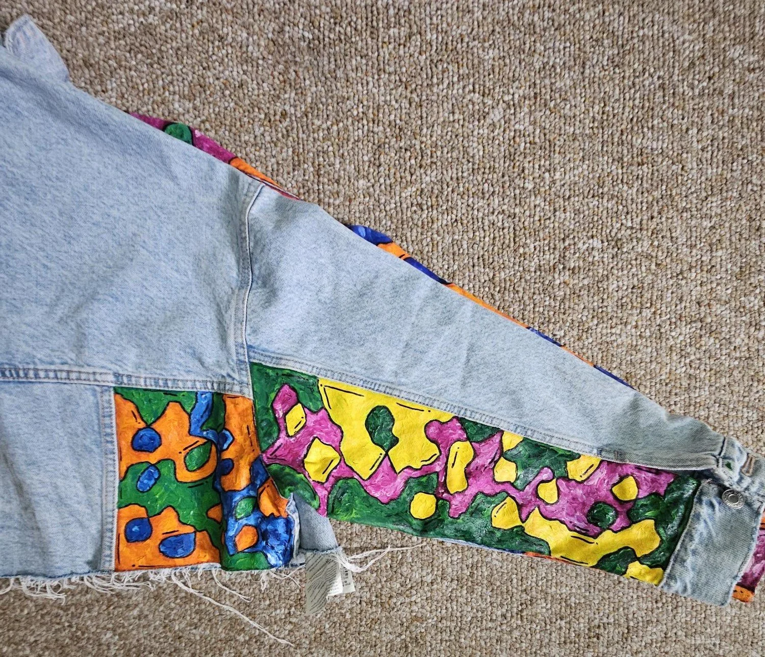 CROP DISTRESSED JACKET HANDPAINTED 1.jpg