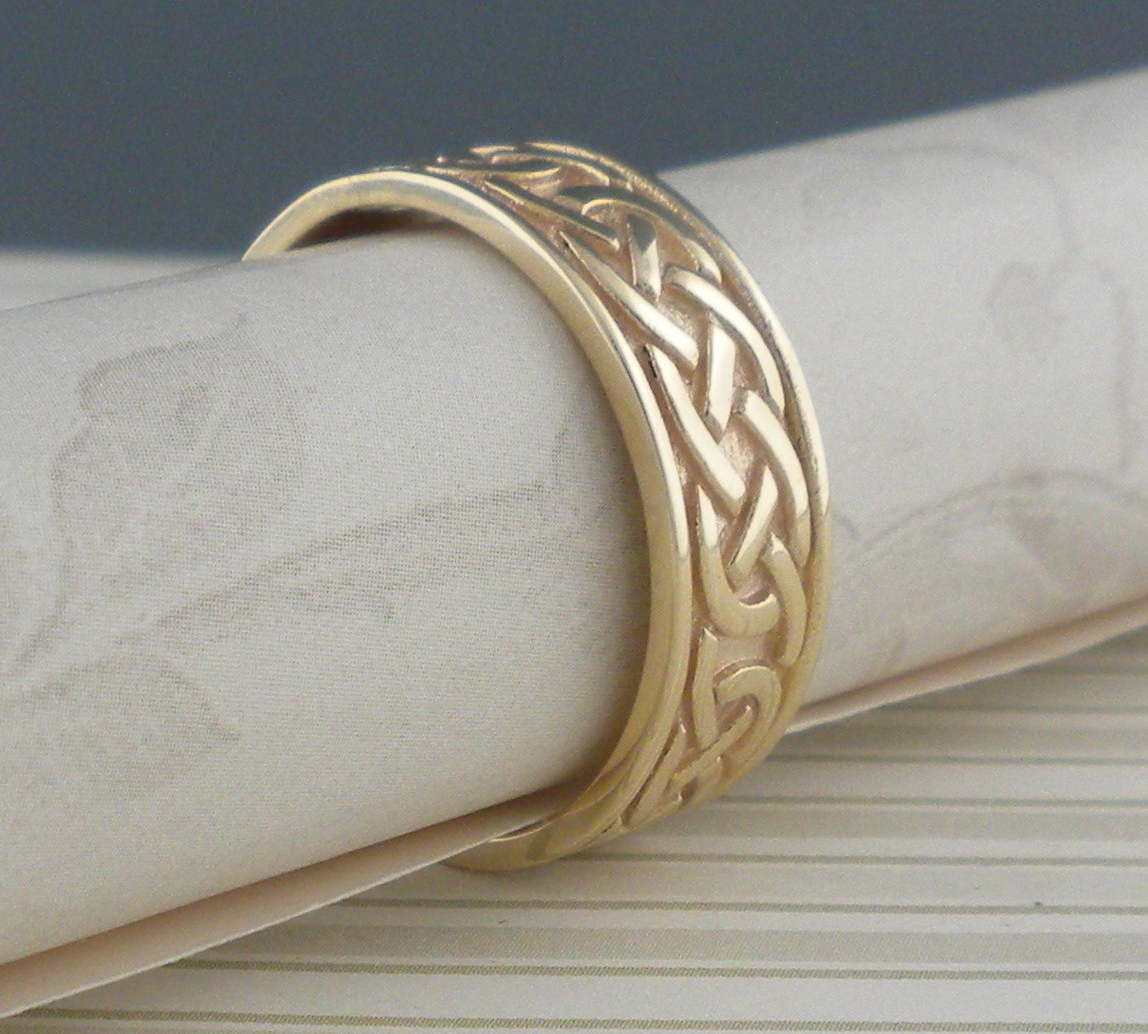 Celtic Knot Wedding Ring