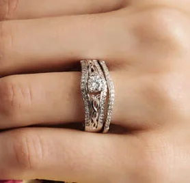 Celtic Eternity Knot Solitaire Engagement Ring Round Brilliant Diamond