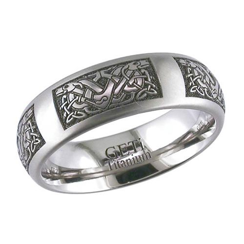 Double Hound Celtic Wedding Ring