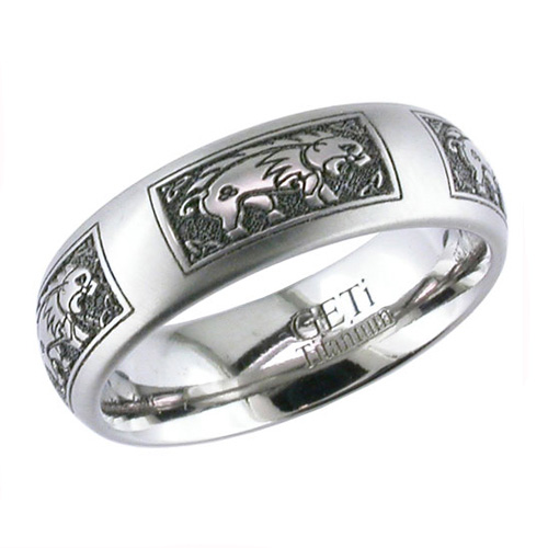 Celtic Boar Wedding Ring in Titanium