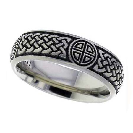 Bold Celtic Wedding Ring