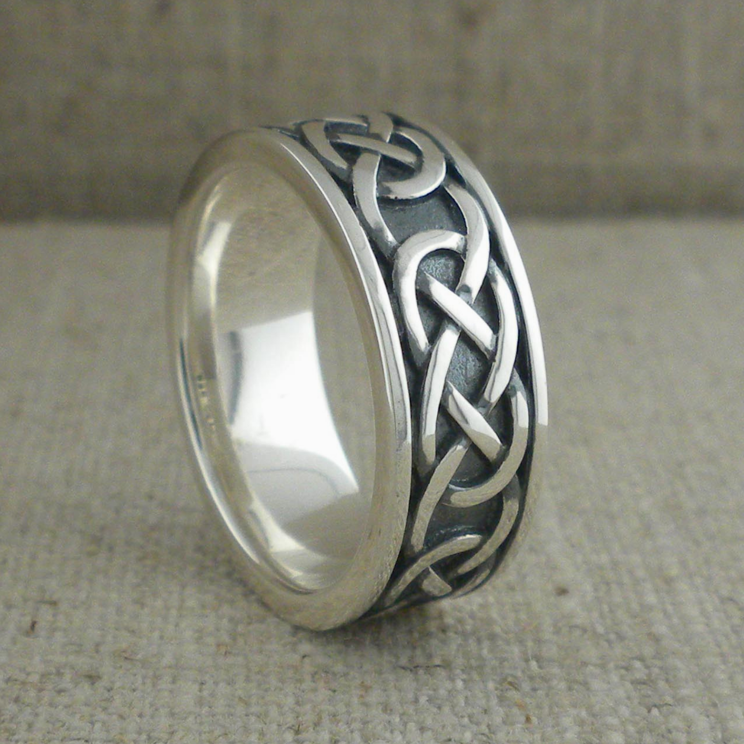 Sterling Silver Celtic Knot Wedding Ring